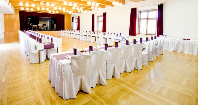 zamecke-saly-750x400.jpg