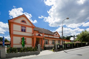hotel_11-300x200.jpg