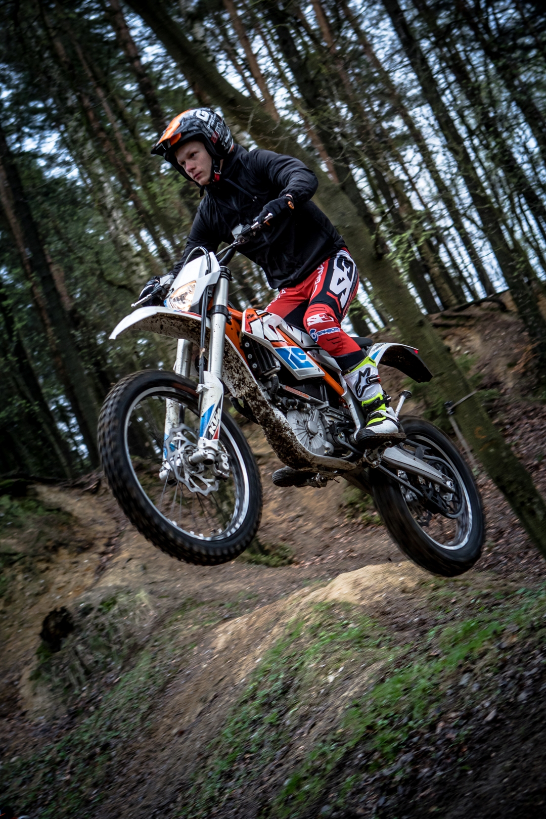 DMB2017_enduroskolaGAS_06-1466.JPG
