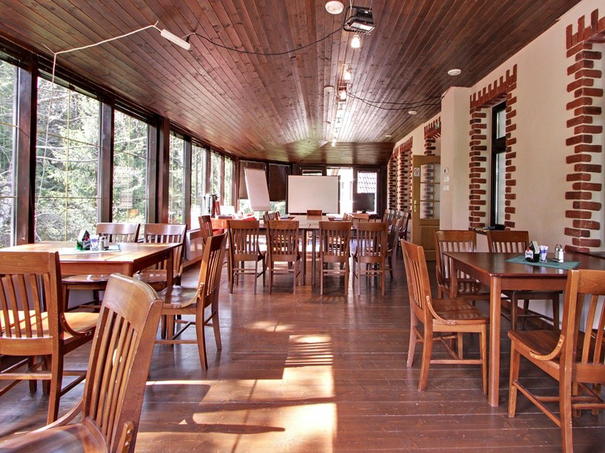46-restaurace_salonek.jpg