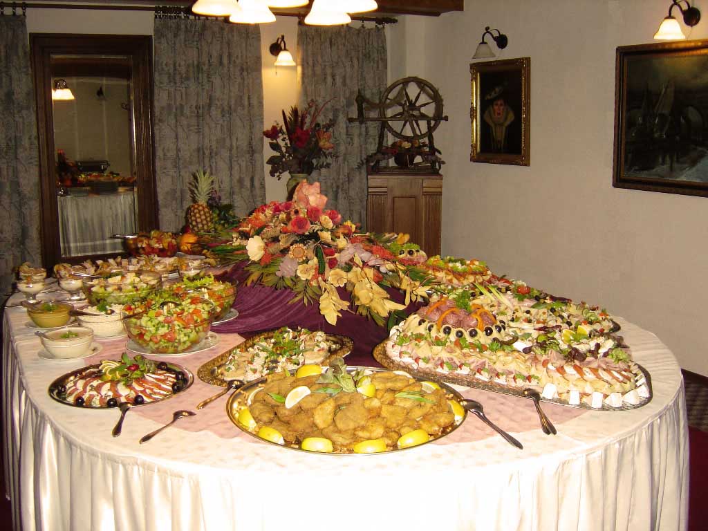 golemuv_restaurant_rautovy_stul-okjpg.jpg
