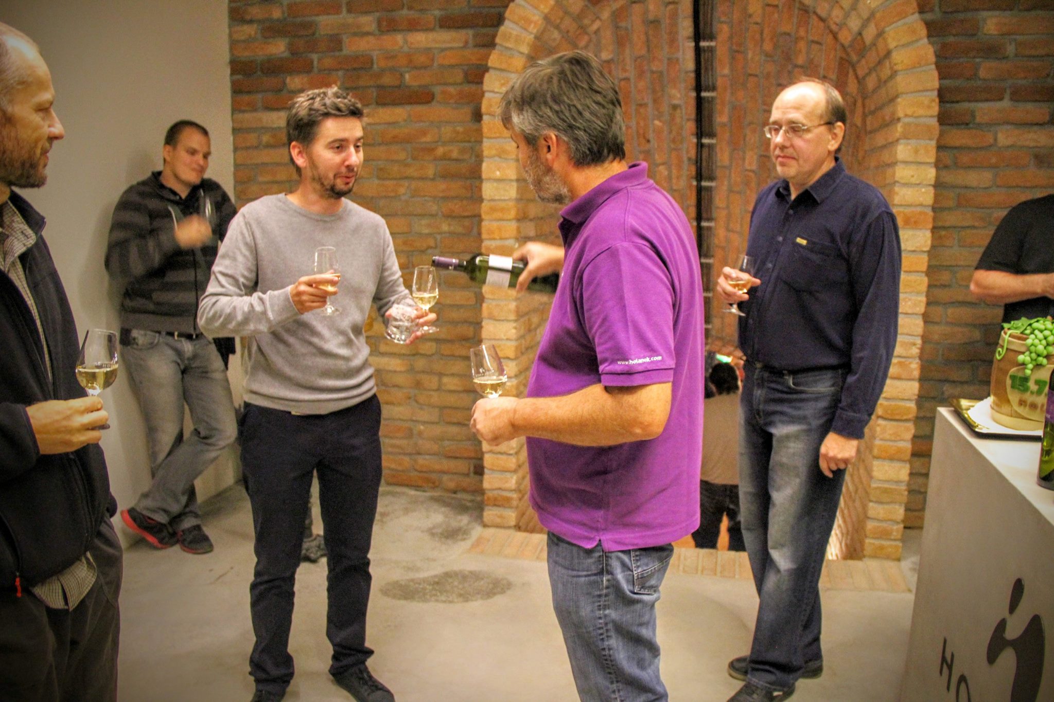 misto_na_firemni_akci_holanek_vinarstvi_na_fare_2jpg.jpg