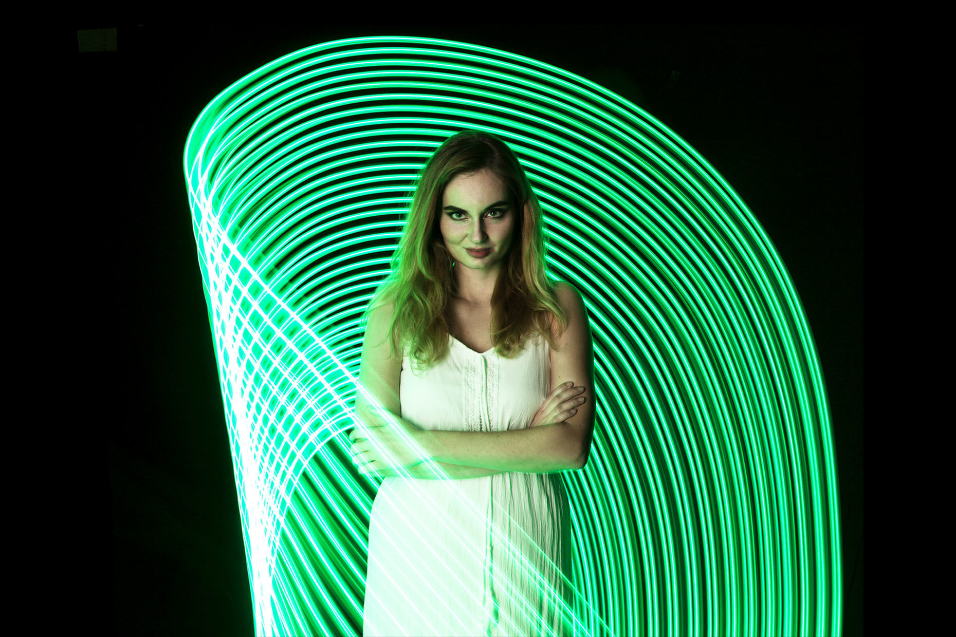 zabava-na-firemni-akci-light-paintingjpg.jpg