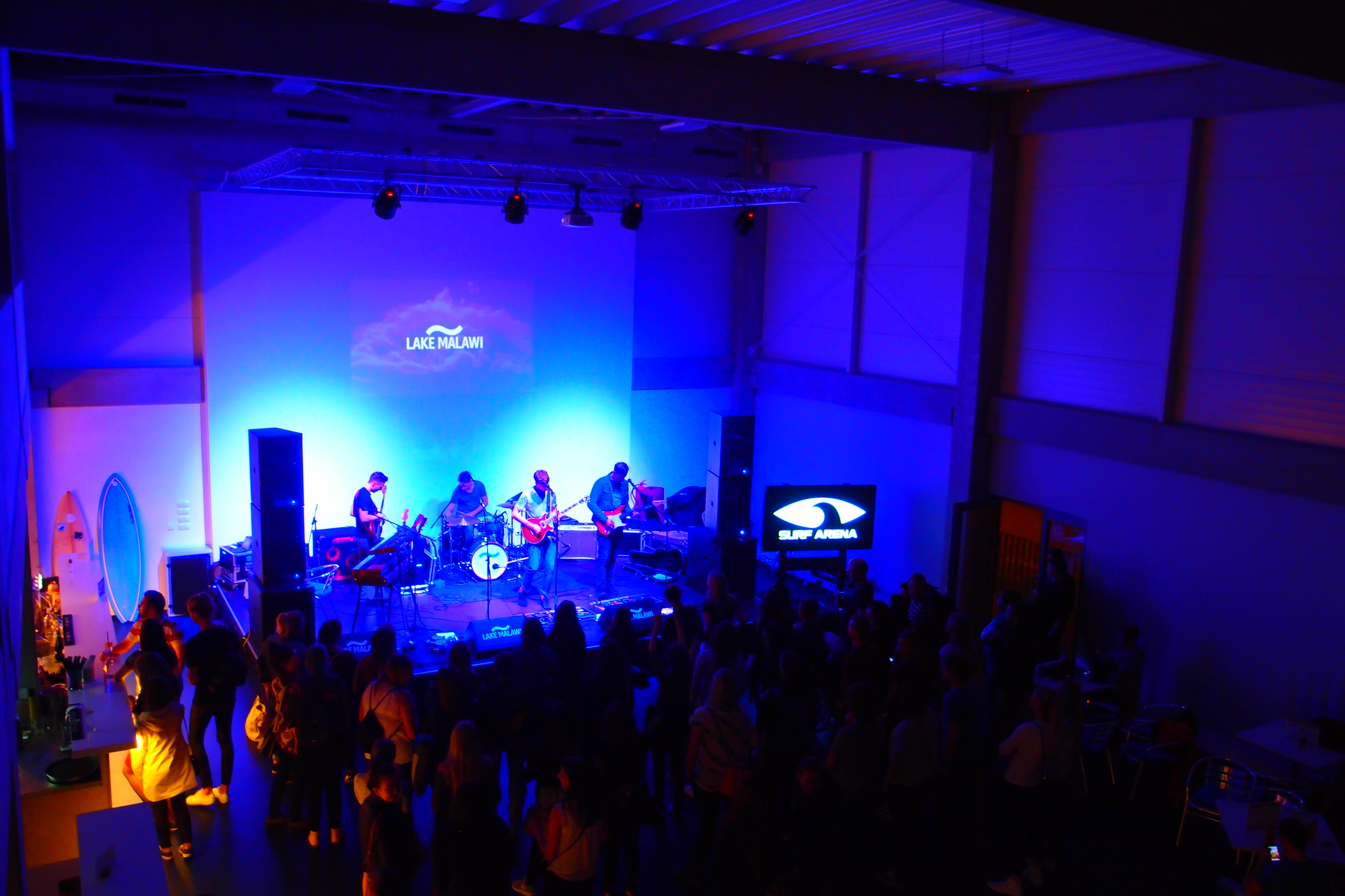 misto_na_firemni_akci_surf_arena_2jpg.JPG