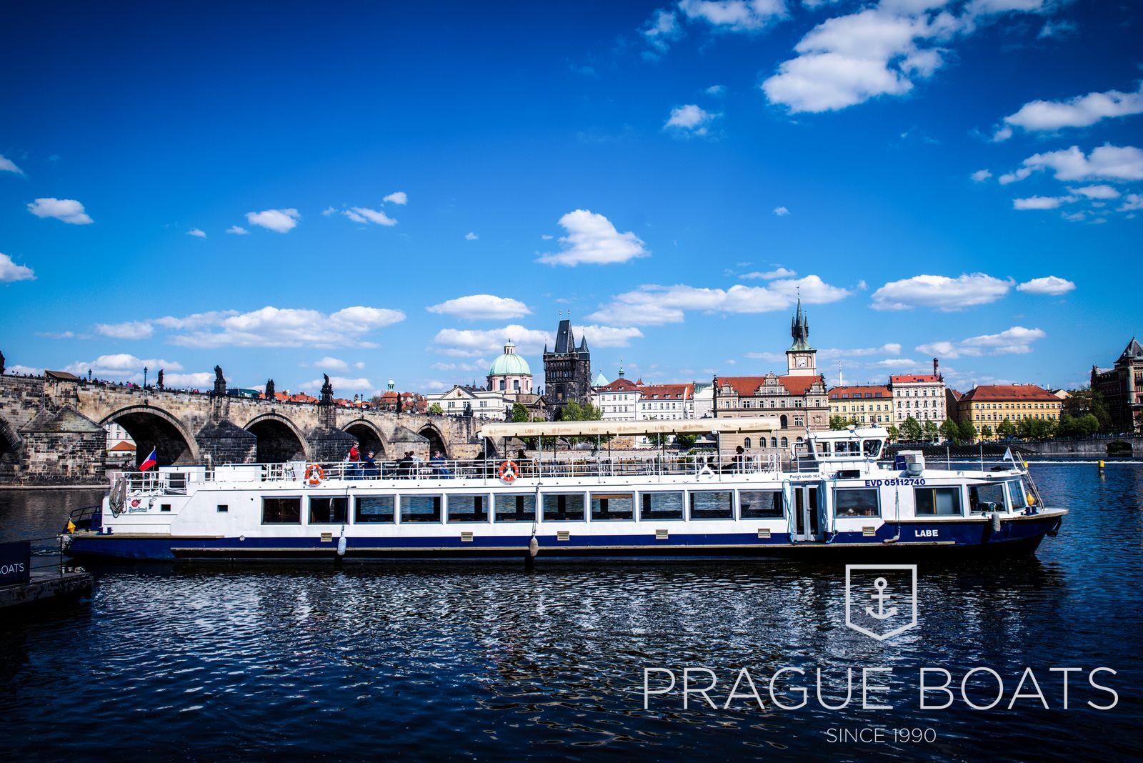 prague_boats_profil_partydo_22jpg.jpg