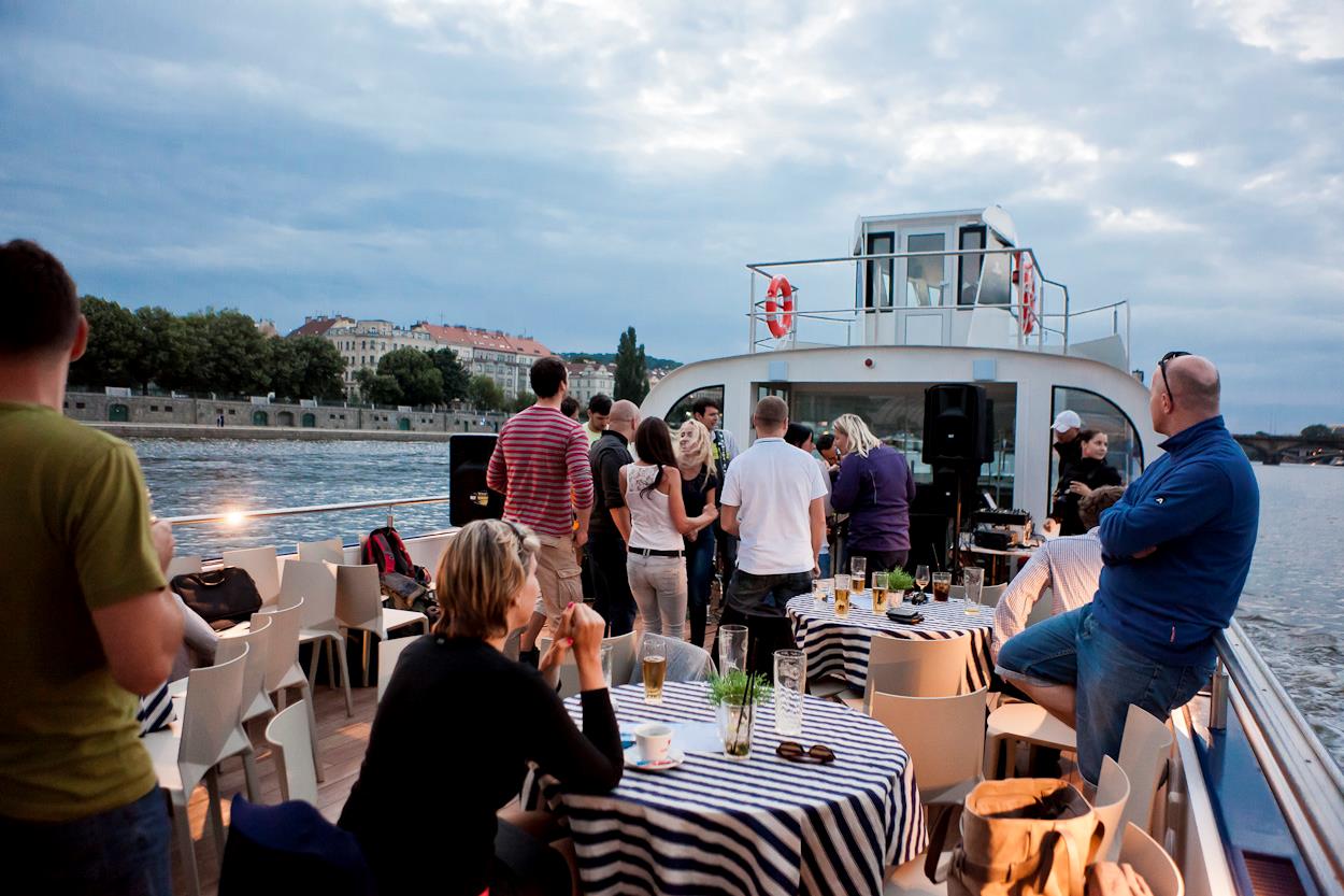prague_boats_profil_partydo_30jpg.jpg