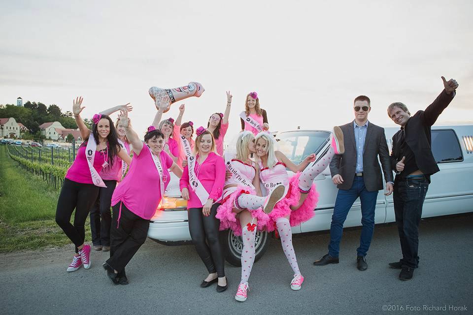 svatebni_limuzina_profil_partydo_04jpg.jpg