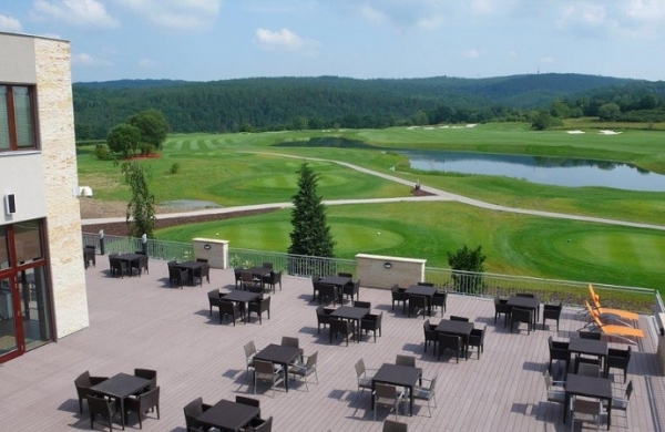 crop-37013-beroun-golf-club-052858-full_600x390jpg.jpg