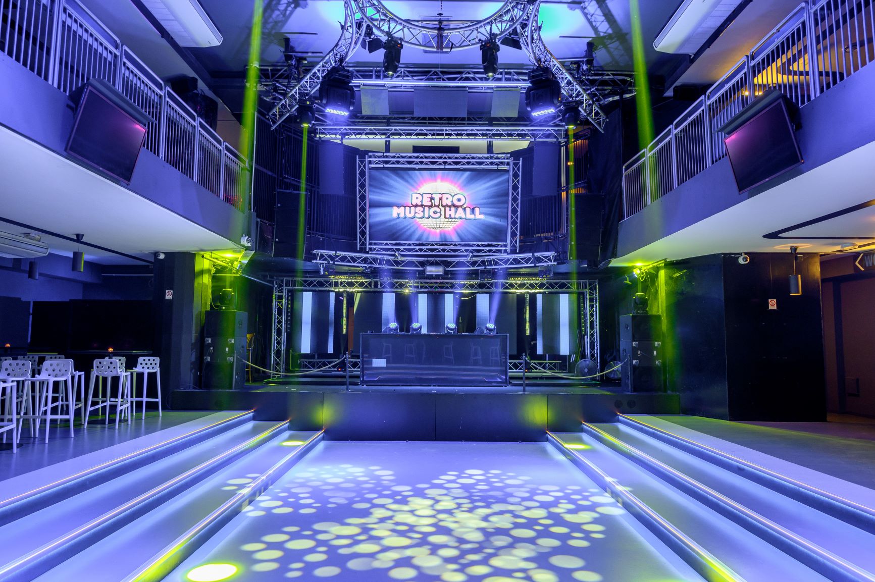 retro-music-hall3jpg.jpg