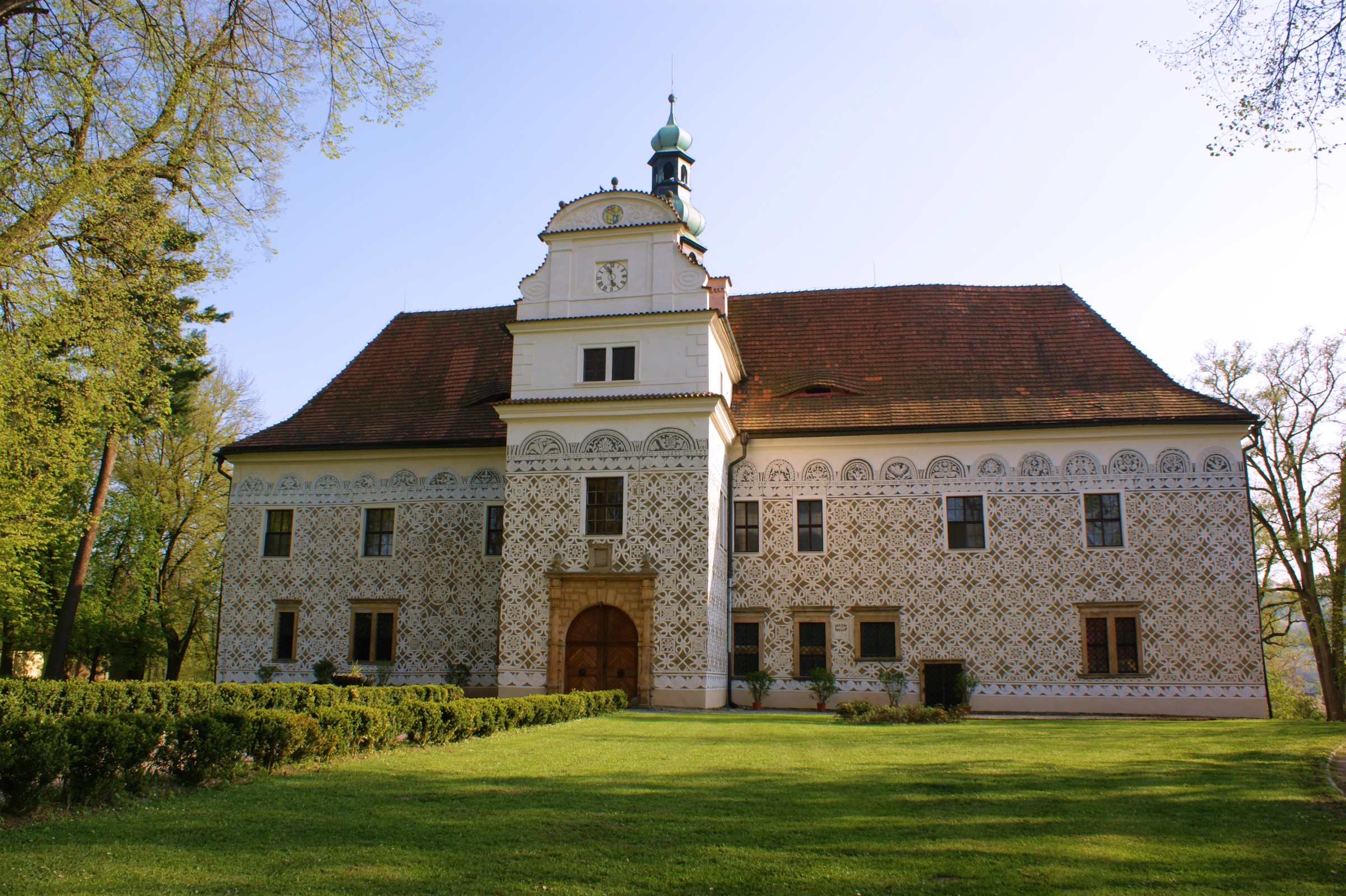 zamek-doudleby-profil-svatba-01jpg.jpg