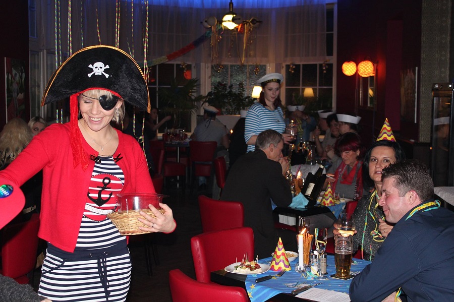 klub-ex-profil-partydo-03-oslava-silvestrjpg.jpg