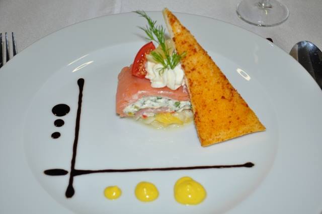 hotel-elegance-profil-partydo-15-servirovani-menujpg.jpg
