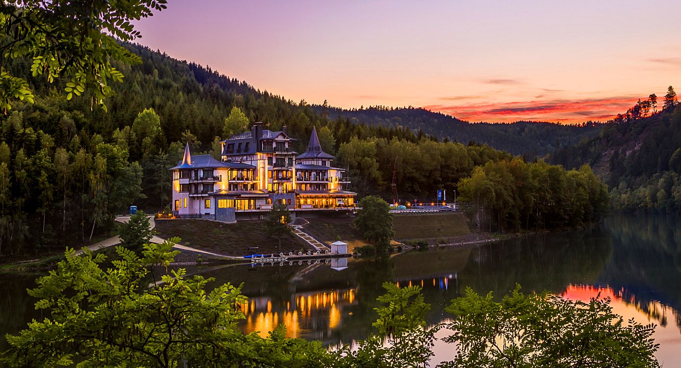 prostory-retro-riverside-brezova-06jpg.jpg