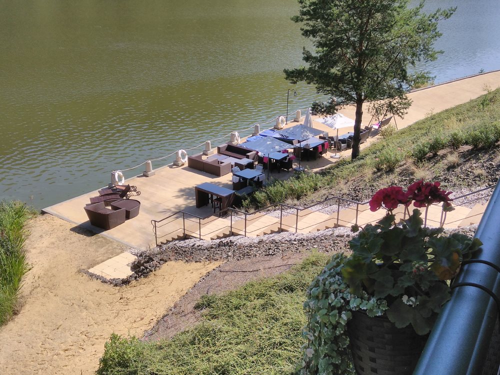 prostory-retro-riverside-brezova-22jpg.jpg