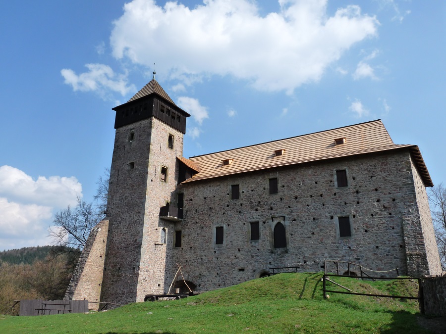 misto-na-svatbu-zamberk-01-hradjpg.jpg