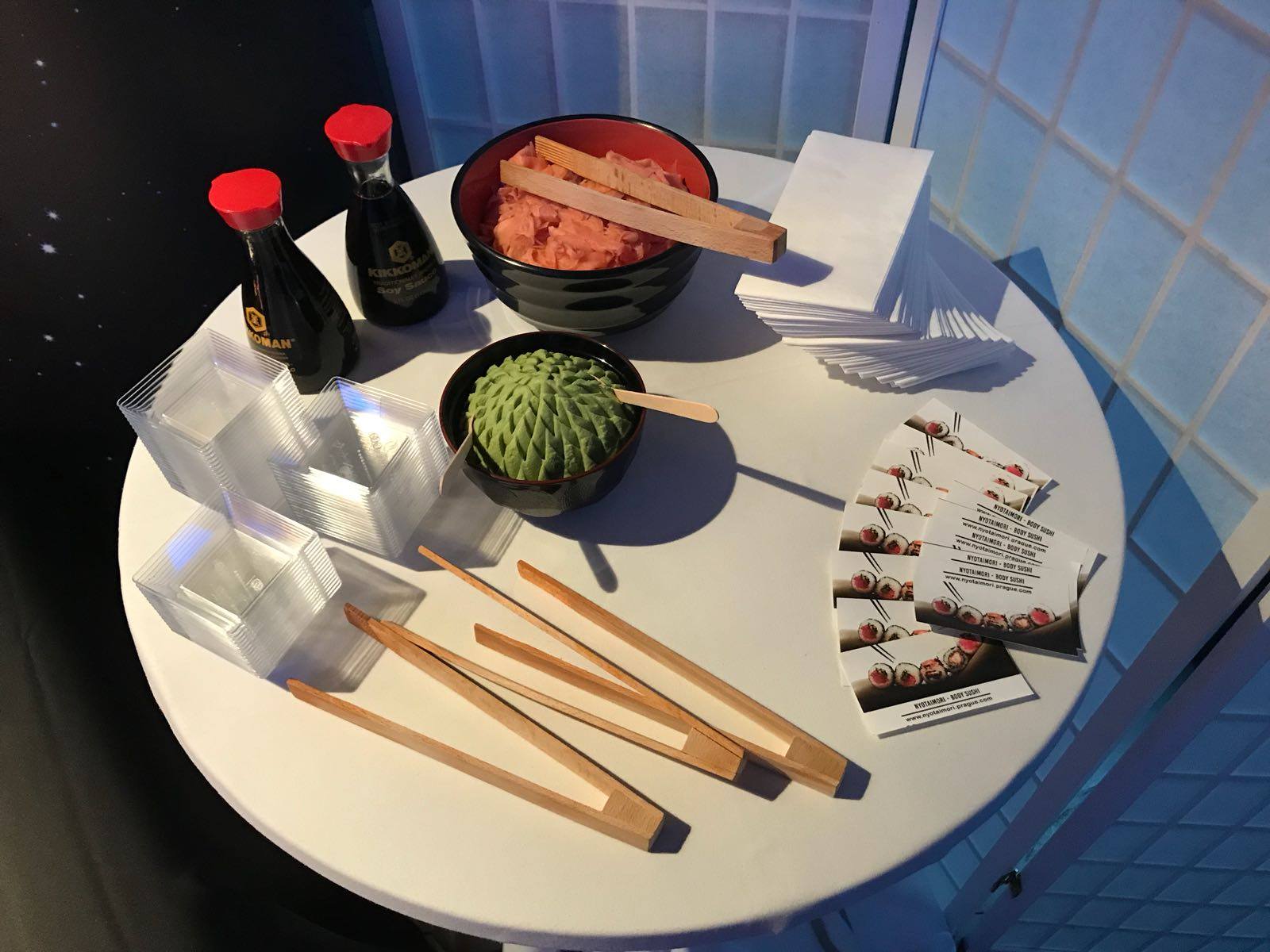 rozlucka-se-svobodou-praha-nyotaimori-09-wasabi-a-zazvorjpg.jpg