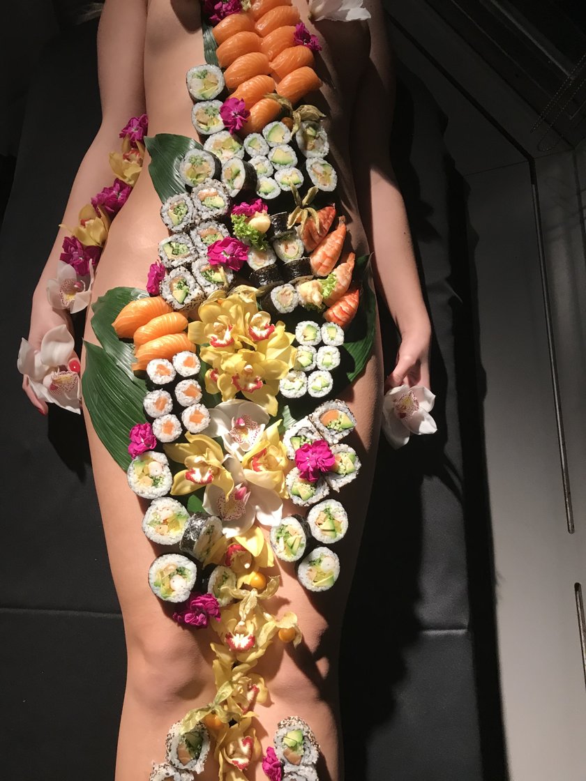 rozlucka-se-svobodou-praha-nyotaimori-11-je-prostrenojpg.jpg