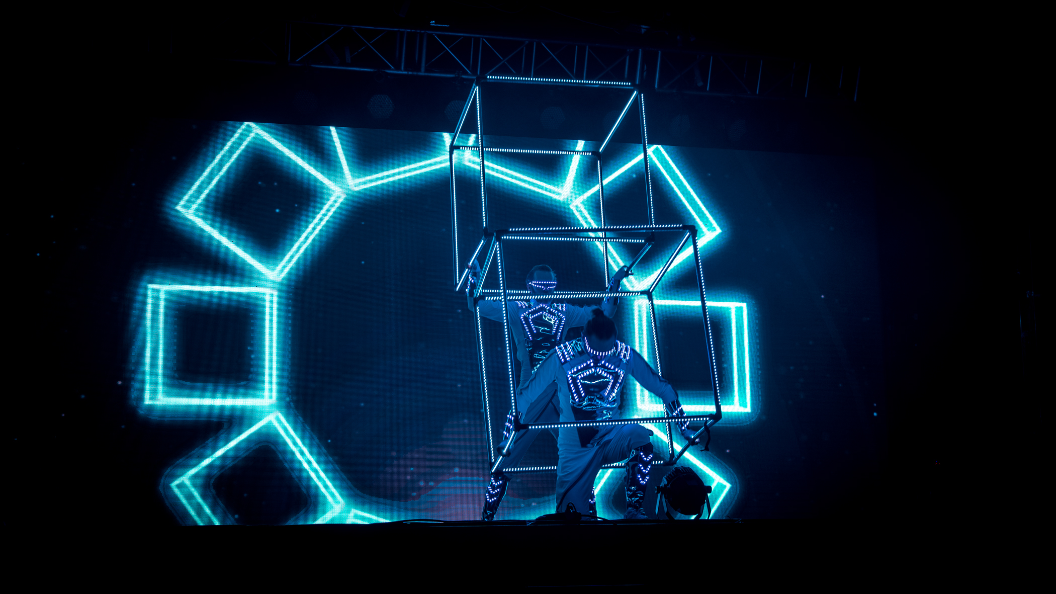 pyroterra_interactive_lightshow-34jpg.jpg
