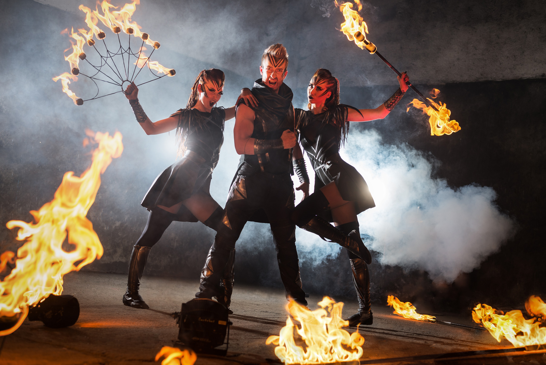 aliatrix-fireshow-3jpg.jpg
